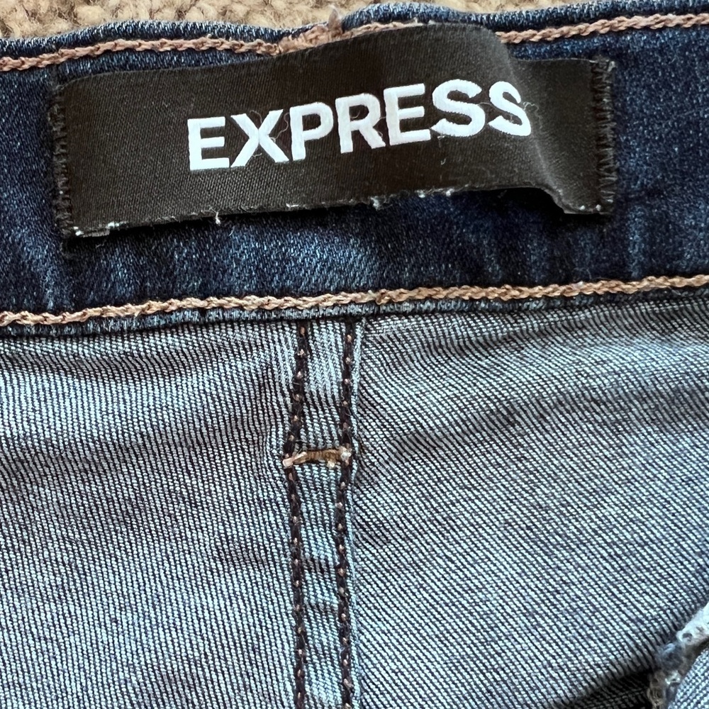 Express Blue Jean Shorts High-Waisted Cuffed - Picture 5 of 6